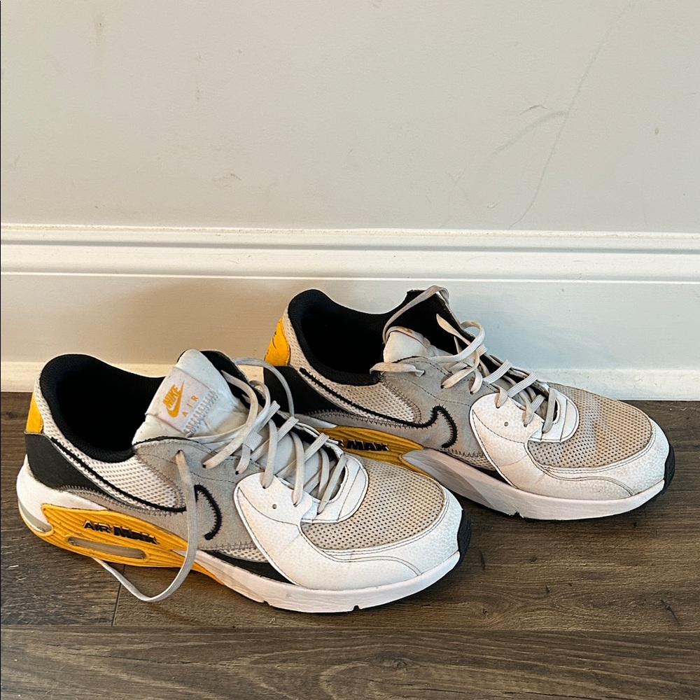 Nike Air Max - Picture 3 of 6
